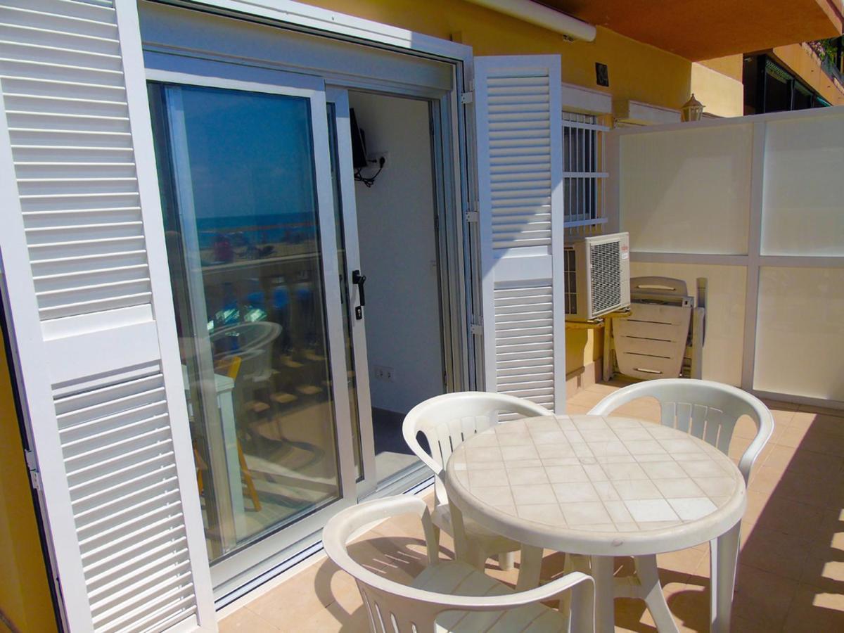 Apartamento Miramar Салоу Екстериор снимка