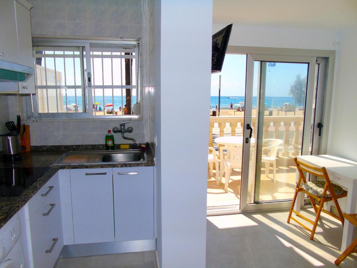 Apartamento Miramar Салоу Екстериор снимка